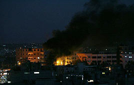 Strike Thursday night in Gaza (Photo: AFP)