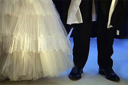 חילונים מבקשים להינשא ללא מגע עם הממסד הרבני הרשמי (צילום: ישראל ברדוגו)