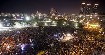 המפגינים יחזרו לרחובות? "קריאה אחרונה לראש הממשלה" (צילום: AFP)