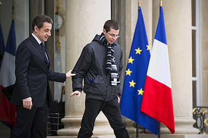 סרקוזי ושליט בצרפת. כינה אותו "בנה של צרפת" (צילום: AFP)