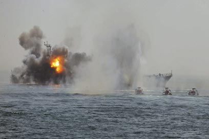 התרגיל הקודם של חיל הים האיראני במפרץ (צילום: AP)