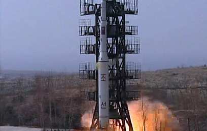 הטיל ששוגר ב-2009 (צילום: EPA)