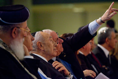 הנשיא פרס ויו"ר הכנסת ראובן ריבלין בטקס "לכל איש יש שם" (צילום: אוהד צויגנברג)