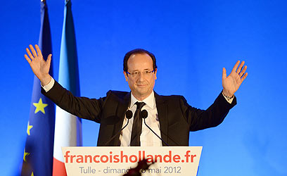 "הצרפתים בחרו בשינוי". הולנד בנאום הניצחון  (צילום: AFP)