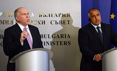 בוריסוב וברנן בסופיה, היום. "לא יכולנו למנוע" (צילום: AFP)