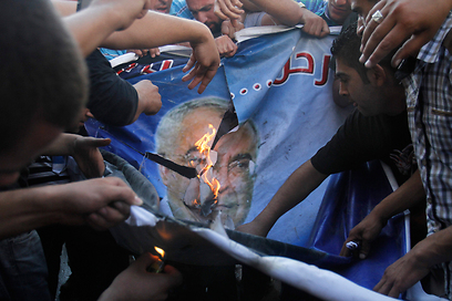 חמאס מלהיט את הרוחות? הפגנה בחברון במחאה על יוקר המחייה (צילום: AP)