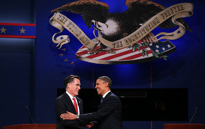 רומני ניצח בעימות, אובמה באבטלה (צילום: AFP)