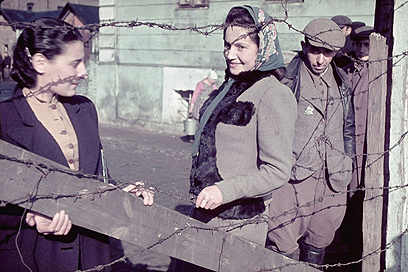 יהודים בגטו קוטנו, 1940 (צילום: Gettyimages)