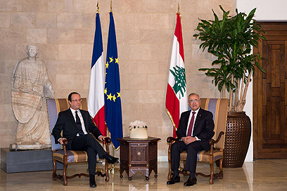 הולנד וסולימאן. לצרפת עדיין השפעה רבה בלבנון (צילום: AFP)
