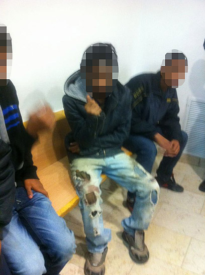 "הקטינים הושמו במעצר בתחנה בדימונה ללא סדינים ושמיכות"