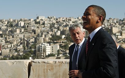הייגל עם אובמה. "נשבעתי לאמריקה, לא לישראל" (צילום: רויטרס)