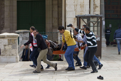 עימותים קשים בשבוע שעבר בהר הבית (צילום: AFP)