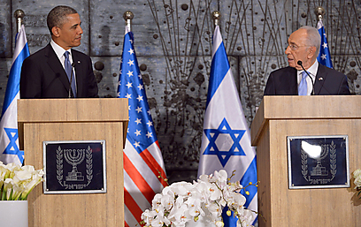 הצהרות מדיניות אחרי הפגישה. פרס ואובמה (צילום: AFP)