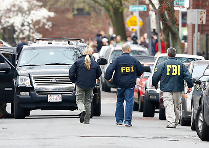 סוכני FBI במצוד אחר המחבלים. פישלו ב-2011? (צילום: AFP)