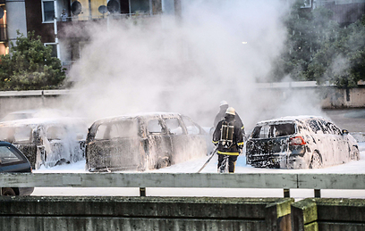אחרי המהומות בפרבר של שטוקהולם (צילום: AFP)
