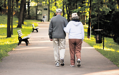 אחוז הקשישים והמבוגרים יעלה באופן ניכר (אילוסטרציה) (צילום: Shutterstock)