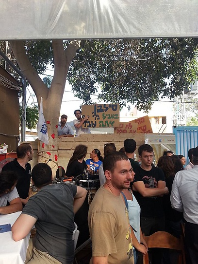 המחאה בזמן ביקורו של סילבן שלום בבאר-שבע (צילום: חנה קופרמן )