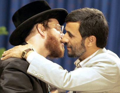 Ahmadinejad tries to make out with Jewish man